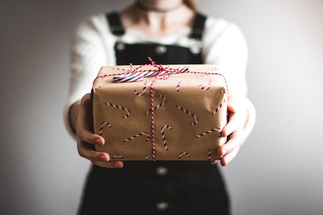 The Ultimate Supplement Gift Guide for Wellness Lovers, Anti-Aging Enthusiasts, and the Hard-to-Shop-For - AlphaCell Labs